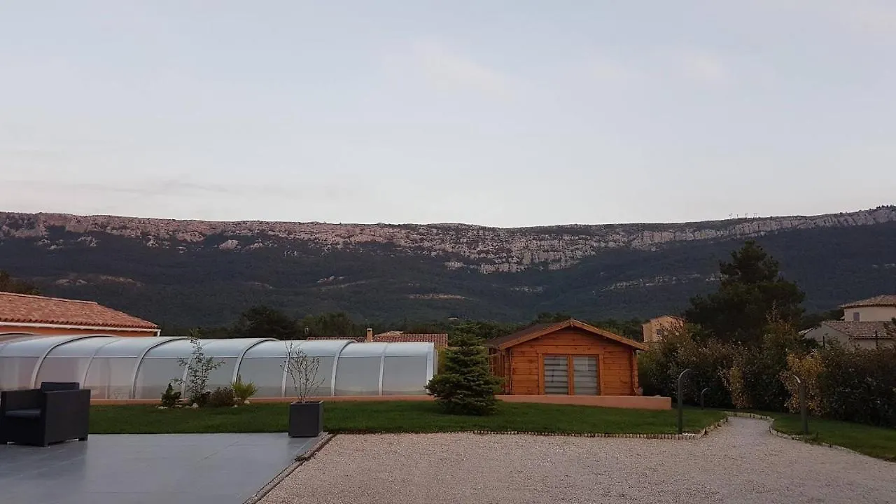Plan d'Aups Chambre D'Hotes Source De La St Baume 0*, Plan d'Aups צרפת